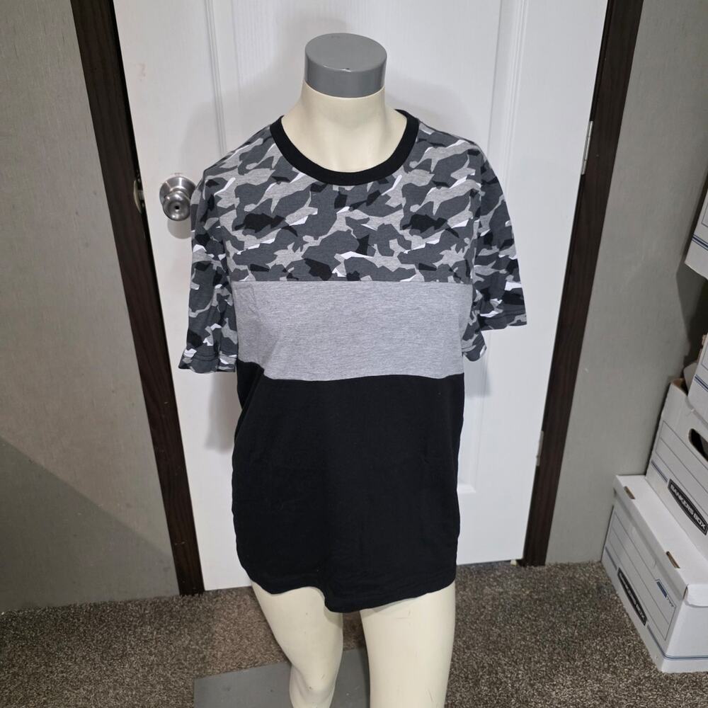Men's revolution gray t shirt